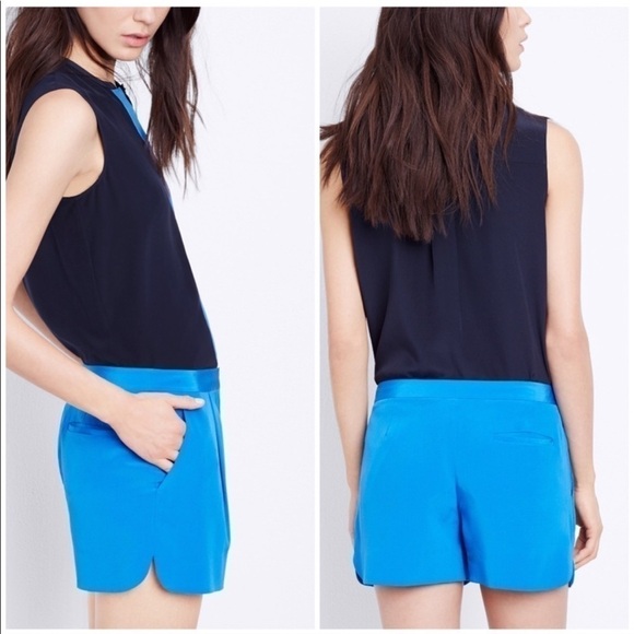 Vince Dress Shorts 4 Silk Pleated Dan Blue Luxury Pockets Lightweight - Picture 1 of 12